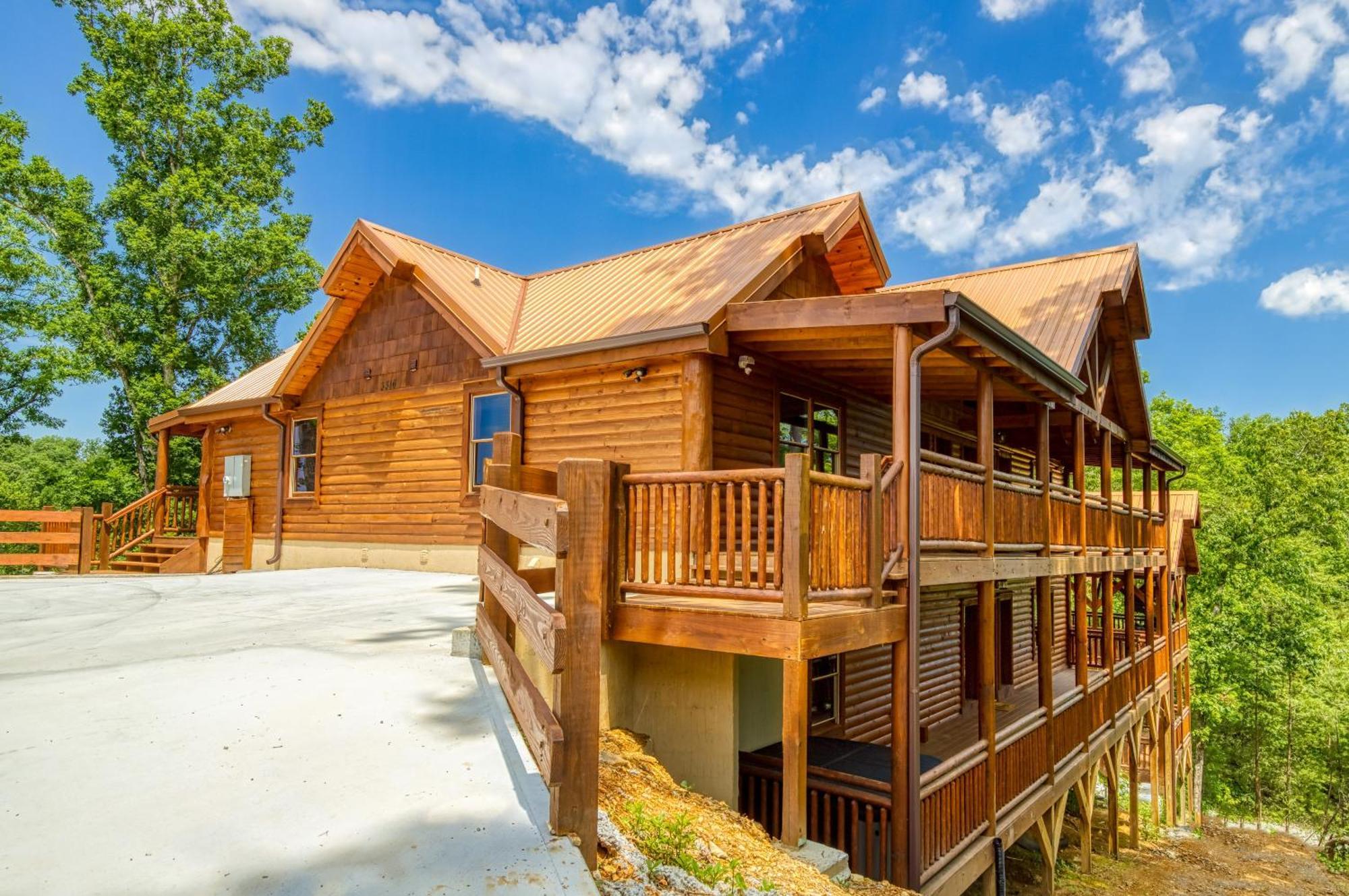 Majestic Splash- 8 Bedroom, Indoor Pool, Hot Tub, 1089 Free Tickets Each Paid Day, Dollywood Sevierville Extérieur photo