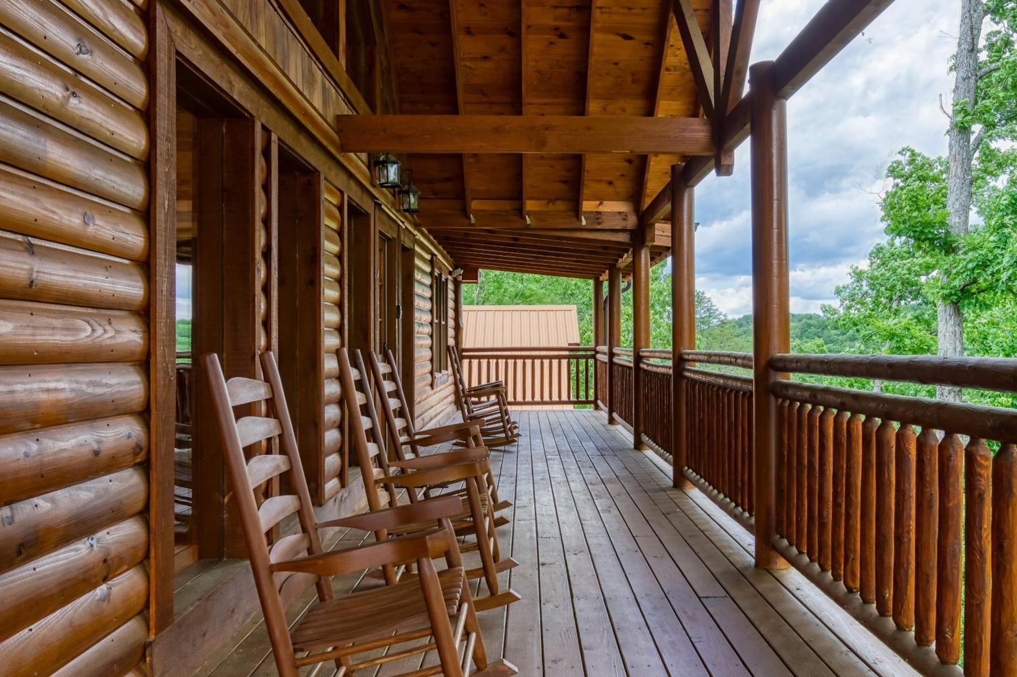 Majestic Splash- 8 Bedroom, Indoor Pool, Hot Tub, 1089 Free Tickets Each Paid Day, Dollywood Sevierville Extérieur photo