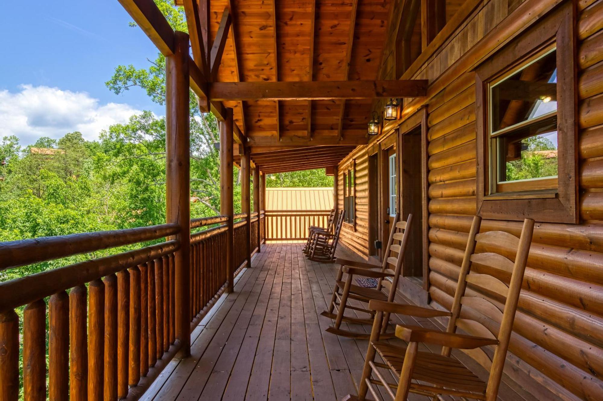 Majestic Splash- 8 Bedroom, Indoor Pool, Hot Tub, 1089 Free Tickets Each Paid Day, Dollywood Sevierville Extérieur photo