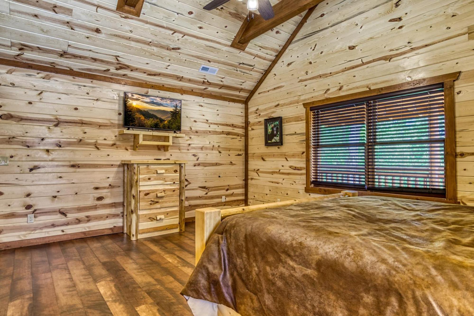 Majestic Splash- 8 Bedroom, Indoor Pool, Hot Tub, 1089 Free Tickets Each Paid Day, Dollywood Sevierville Extérieur photo