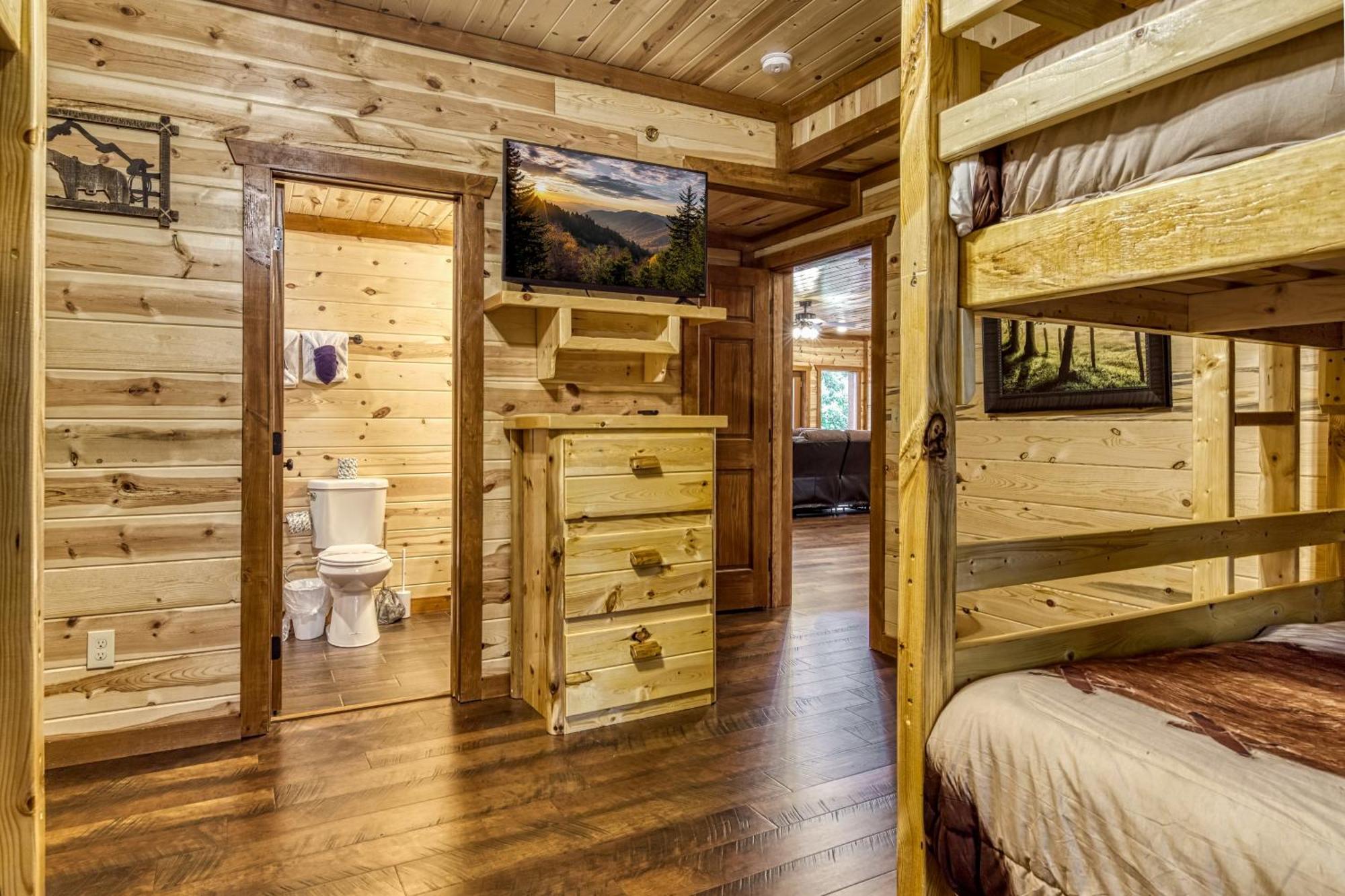 Majestic Splash- 8 Bedroom, Indoor Pool, Hot Tub, 1089 Free Tickets Each Paid Day, Dollywood Sevierville Extérieur photo