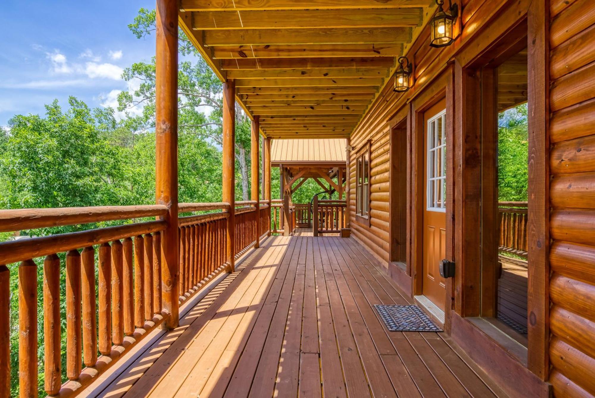 Majestic Splash- 8 Bedroom, Indoor Pool, Hot Tub, 1089 Free Tickets Each Paid Day, Dollywood Sevierville Extérieur photo
